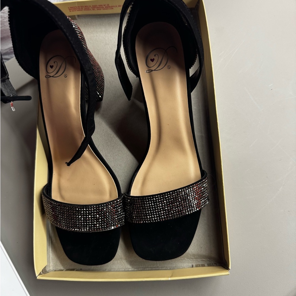 Elegant Black Women's Sandals